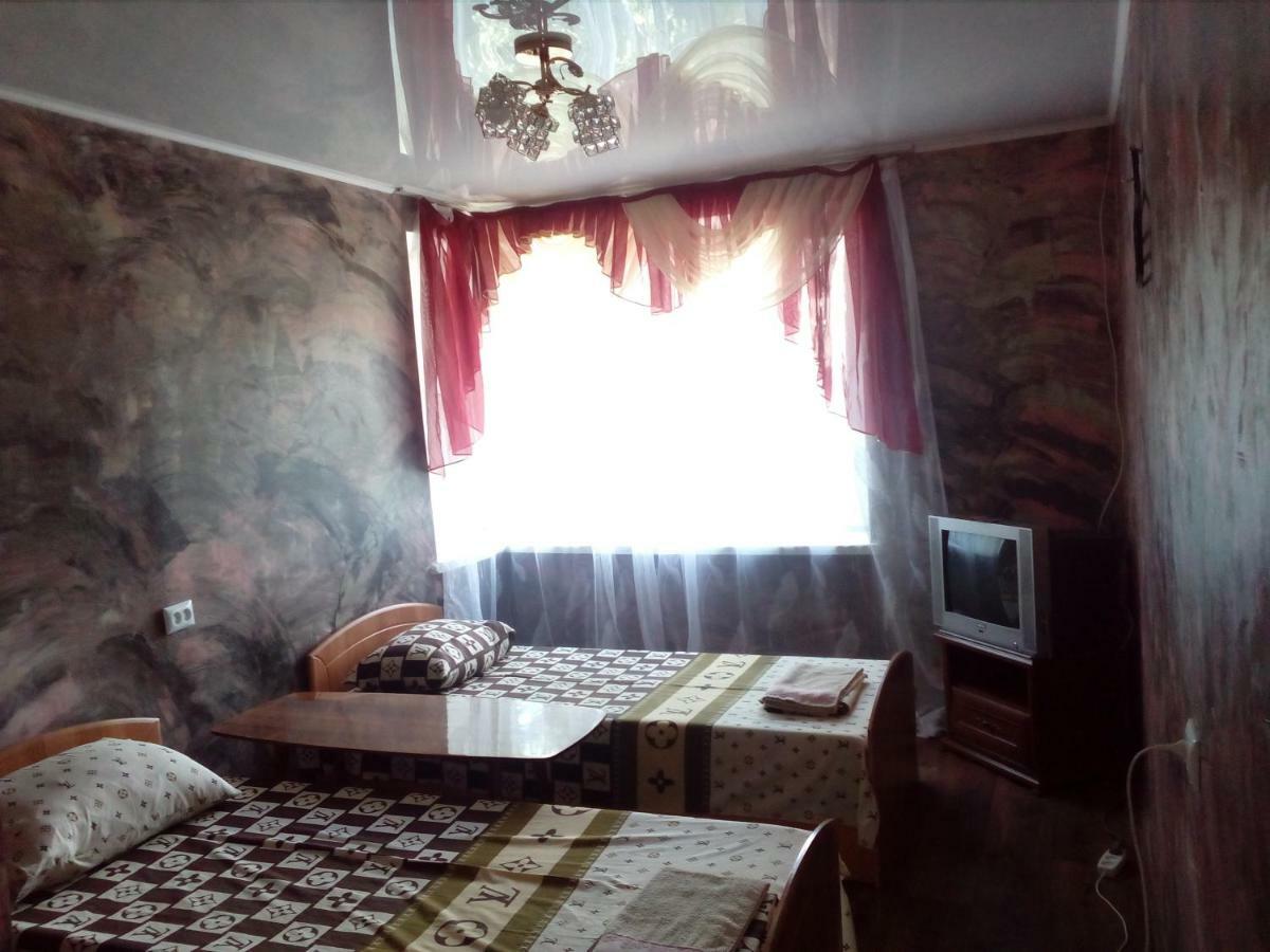 Imperial Hotel Krivoy Rog Kryvyi Rih Екстериор снимка